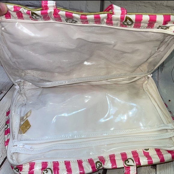 Victoria Secret Travel Cosmetic Toiletries Bag - Picture 2 of 4